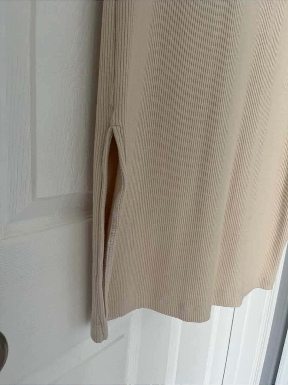 Old Navy Ribbed Midi - Picture 3 of 3